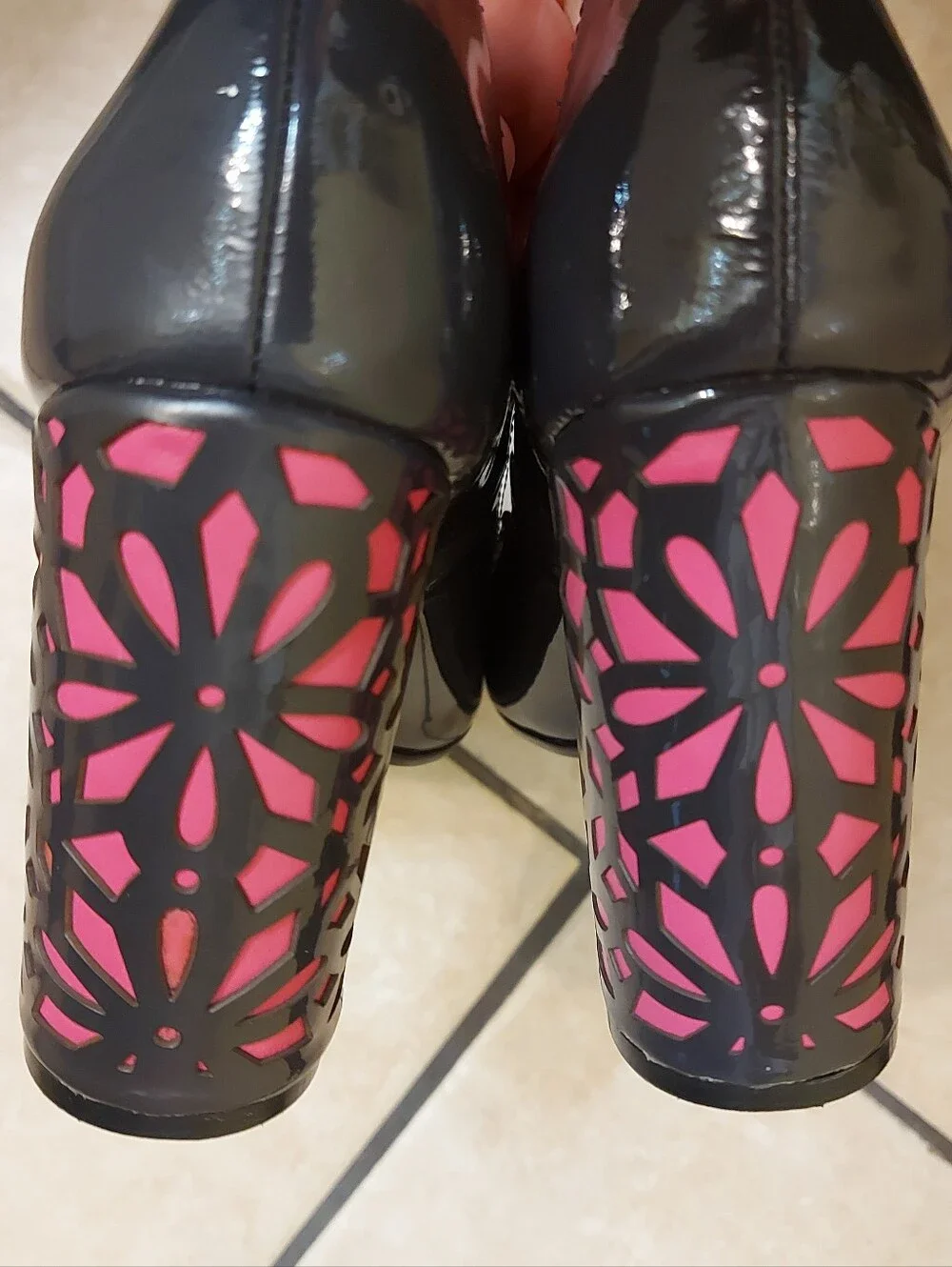 Nina Women's Patent Leather Pumps — Size 8 M